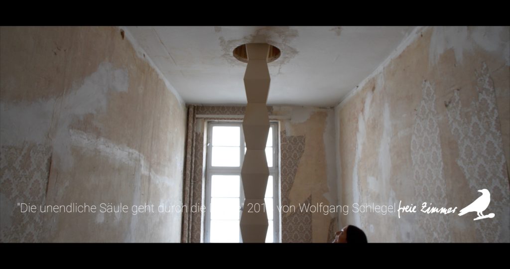 Wolfgang Schlegels Arbeit "Die unendliche Säule geht durch die Decke"