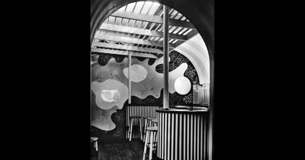 Die von Arnold Bode im Hugenottenhaus gestaltete Bar "Perle"