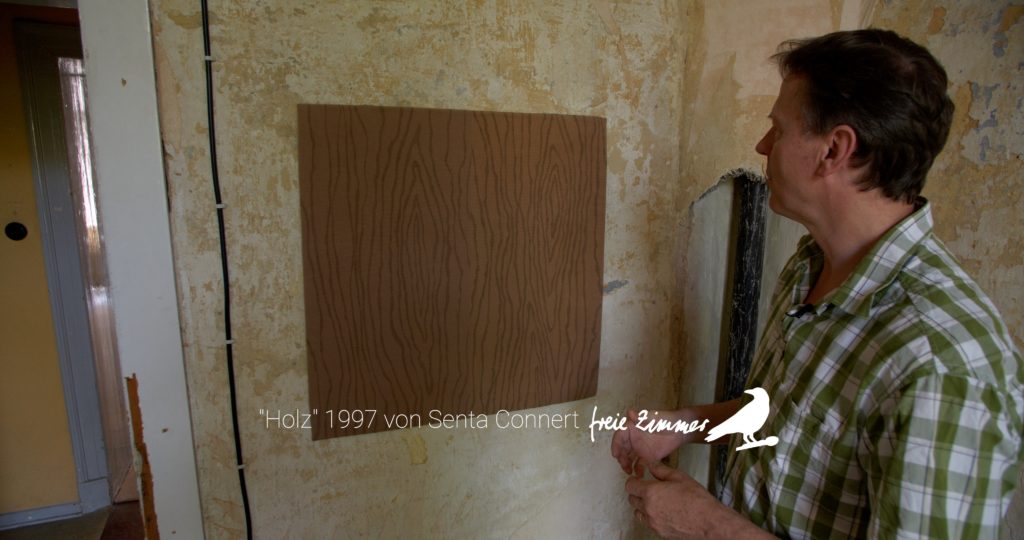 Ein Kunstwerk, das zu irritieren versteht - "Holz" von Senta Connert